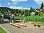 Geschicklichkeitsparcours bei der Seebadi Laaxersee